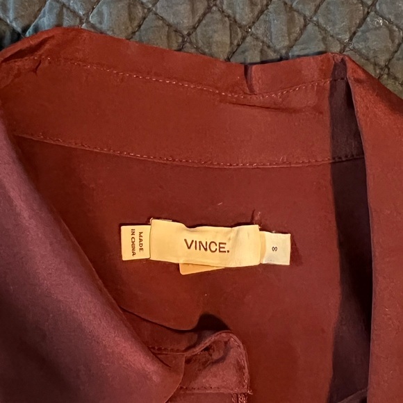 Vince cranberry size 8 tunic 100% silk - Picture 5 of 10